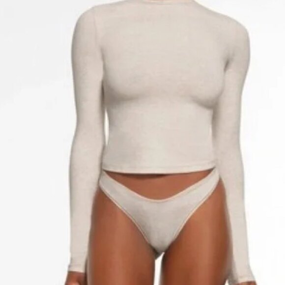 SKIMS Tops - SKIMS Cotton Jersey Long Sleeve T Shirt Womens 2XS XXS Oatmeal Heather NWT